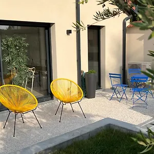  Villa Gaia - 2 Lits King Size Et Salles De Bain Privatives - Parking Prive - 10 Minutes Eurexpo - Aeroport - Groupama Stadium